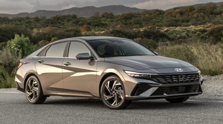 2027 Hyundai Elantra Review