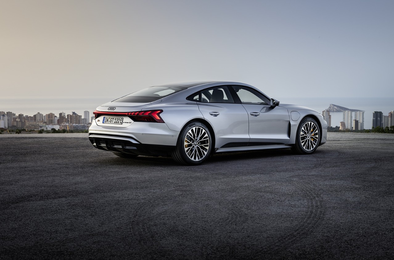 2027 Audi S e-tron GT Price