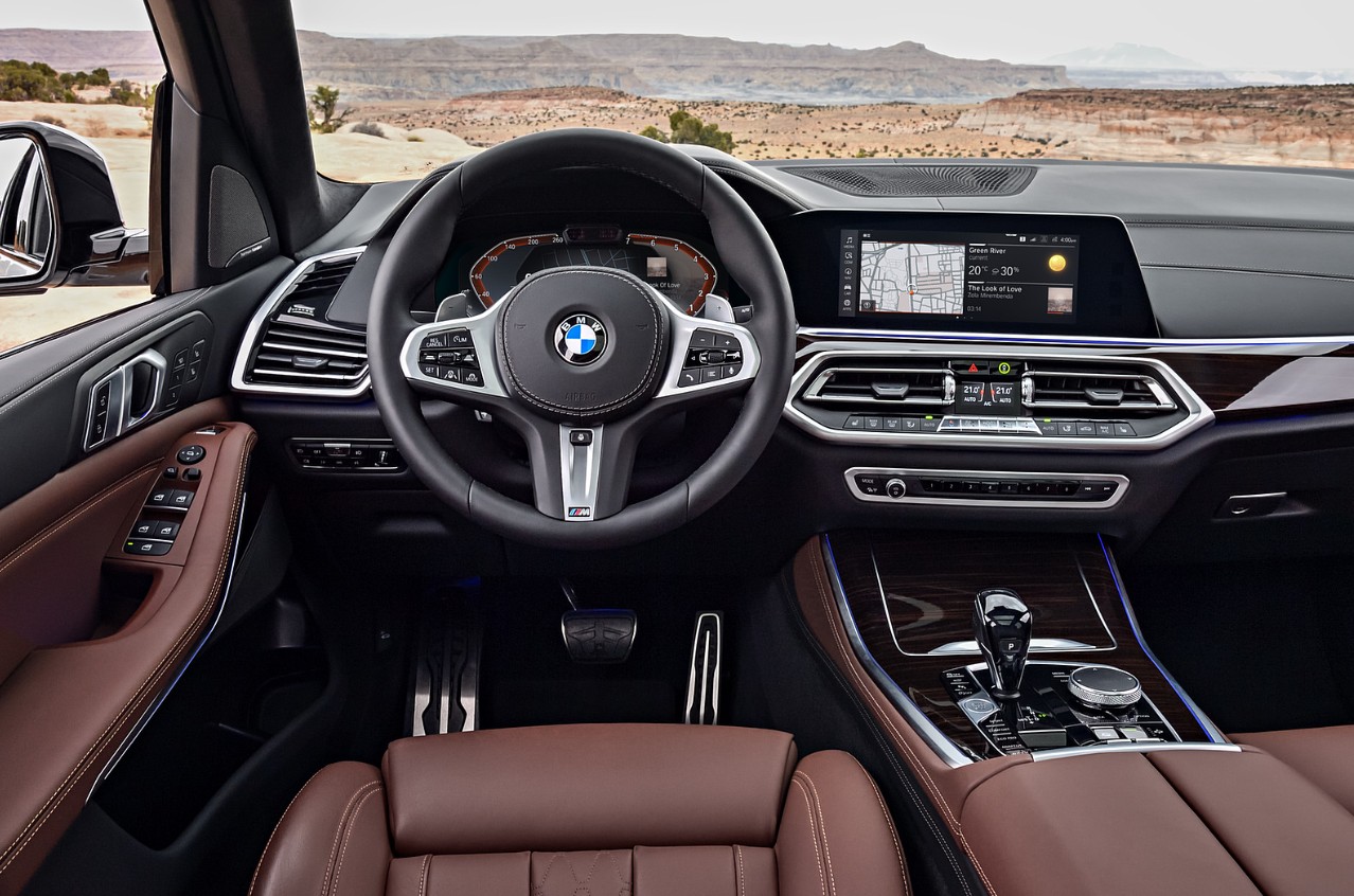 2027 BMW X5 Interior