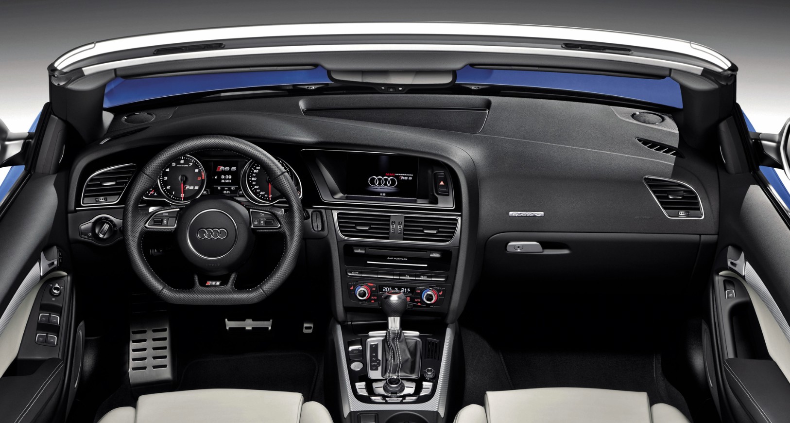 2027 Audi RS5 Cabriolet Interior