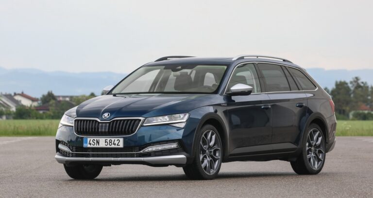 2027 Skoda Superb Scout Review