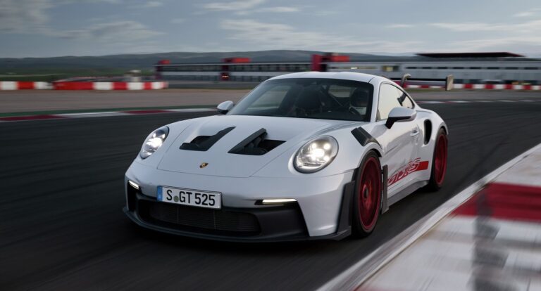 2027 Porsche 911 GT3 RS Review