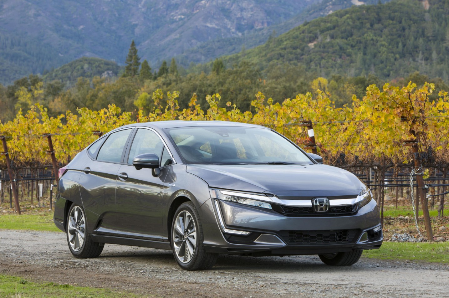 2027 Honda Clarity Plug-In Hybrid Performance